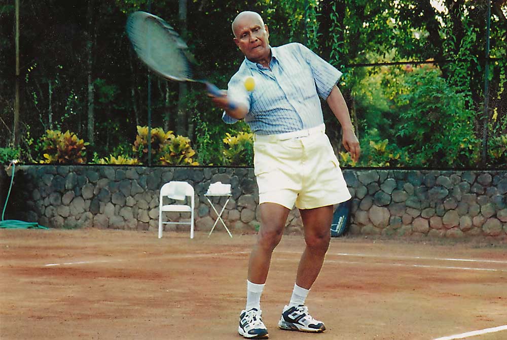 tennis-bali-chinmoy