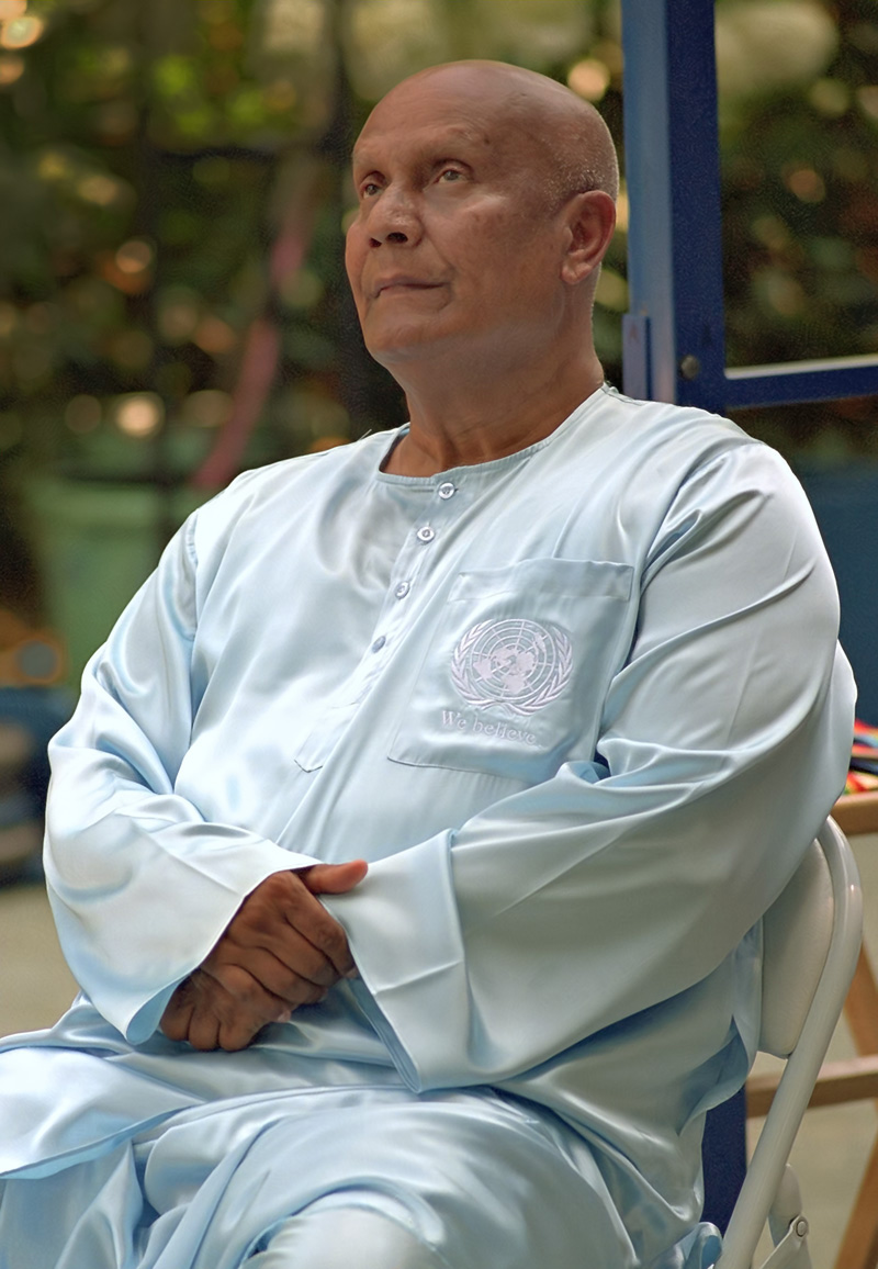2003-chinmoyny3